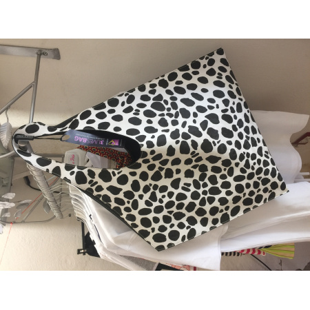 Borsa in pelle reversibile image